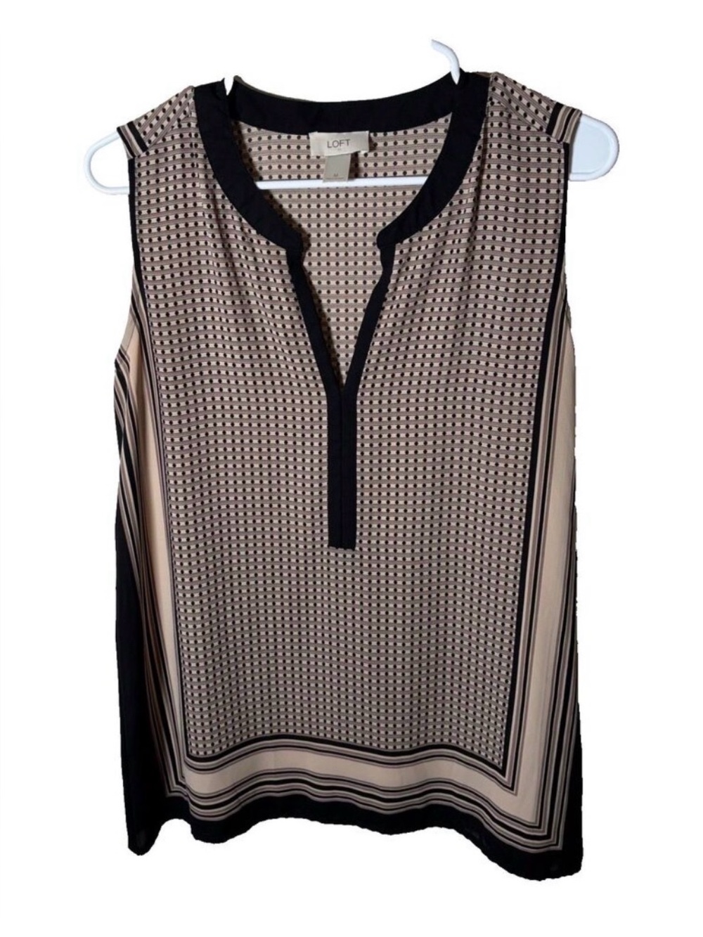 LOFT Tank Top Women's Medium V-Neck Sleeveless Lightweight Casual Shirt